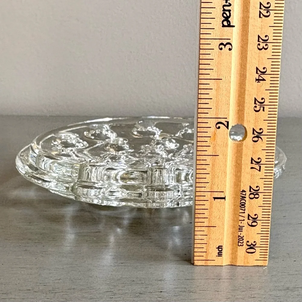 VTG Flower Frog Clear Glass Plant Holder 16 Holes 4.5